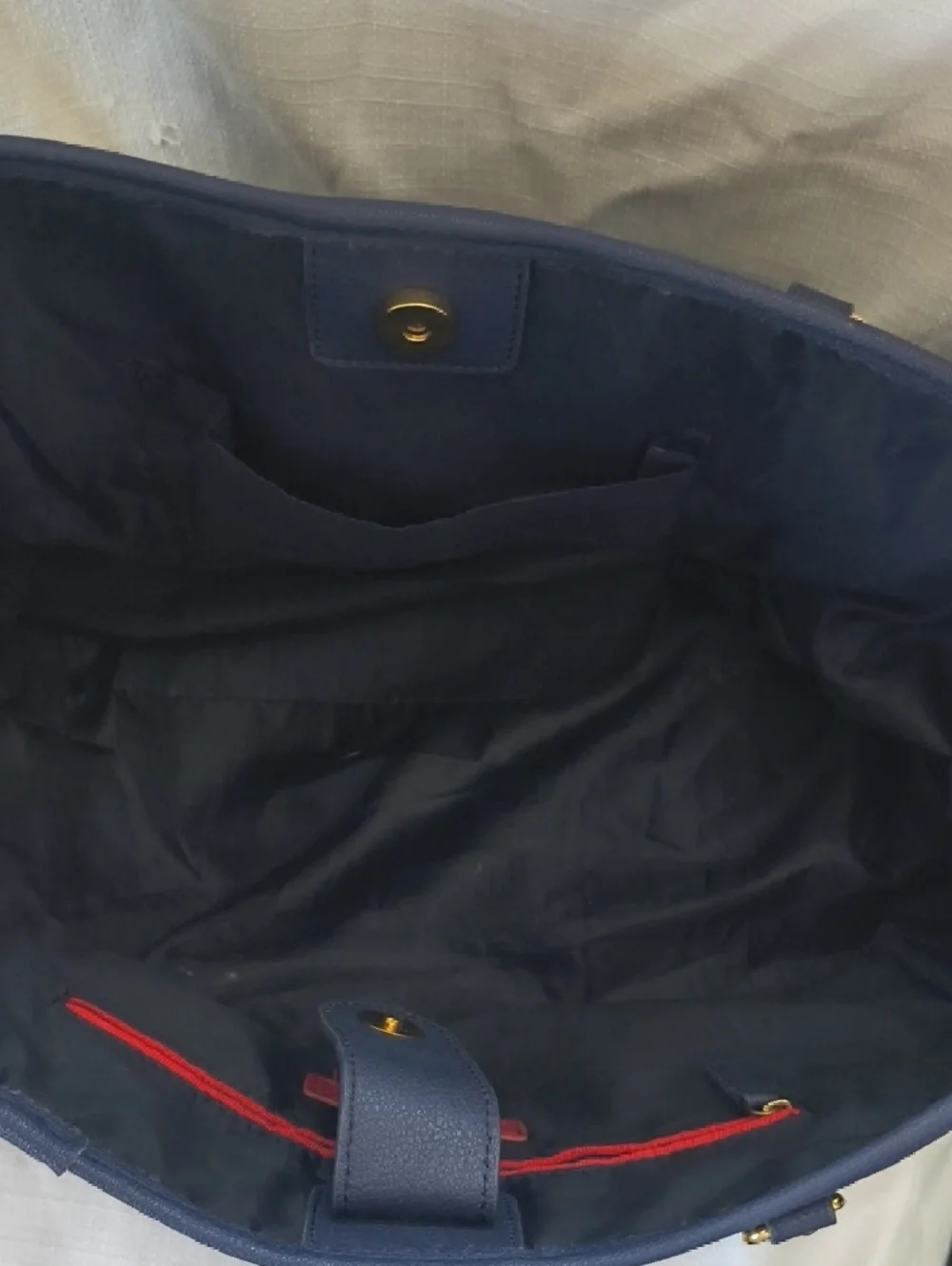 Tommy Hilfiger Navy Patterned Logo Tote with Gold Hardware - Picture 4 of 8